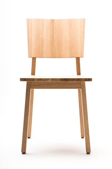 Vollholz, puristisch, ergonomisch - der Stuhl "Hockn". design by Pühringer. Ihr Tischler in Reichenthal, Urfahr-Umgebung.